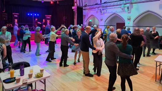 leroc dance class in a venue